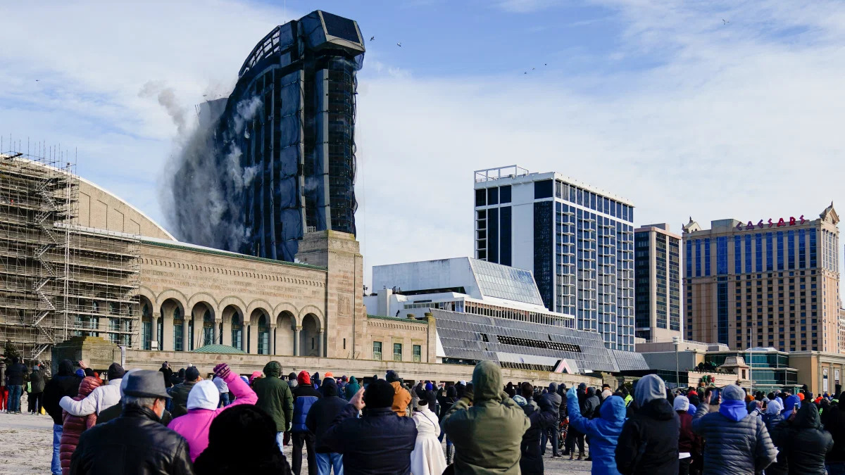 Trump Plaza Falls as Atlantic City Demolishes the Former Casino