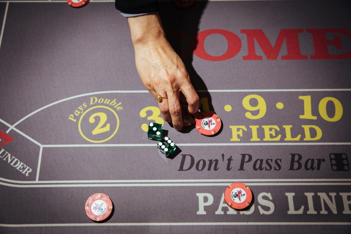 How to Play Craps Like a Pro